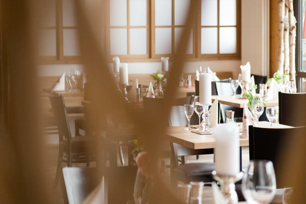 Hotel Kitz Ehemals Schlemmerhuette Langweid Ngoại thất bức ảnh